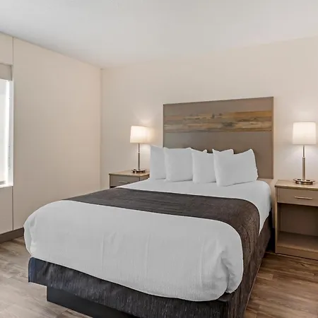 Best Western Plus Executive Residency Waterloo & Cedar Falls Exterior photo