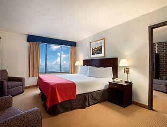 Western Executive Residency & Cedar Falls 3* Waterloo