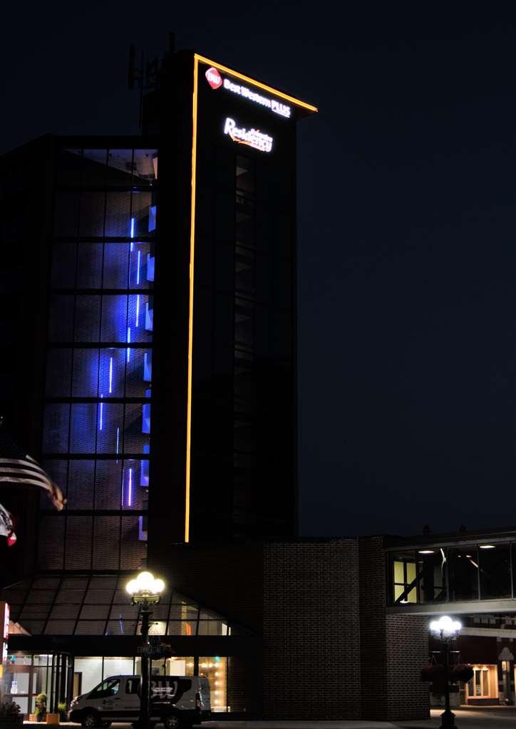 Western Executive Residency & Cedar Falls 3* Waterloo